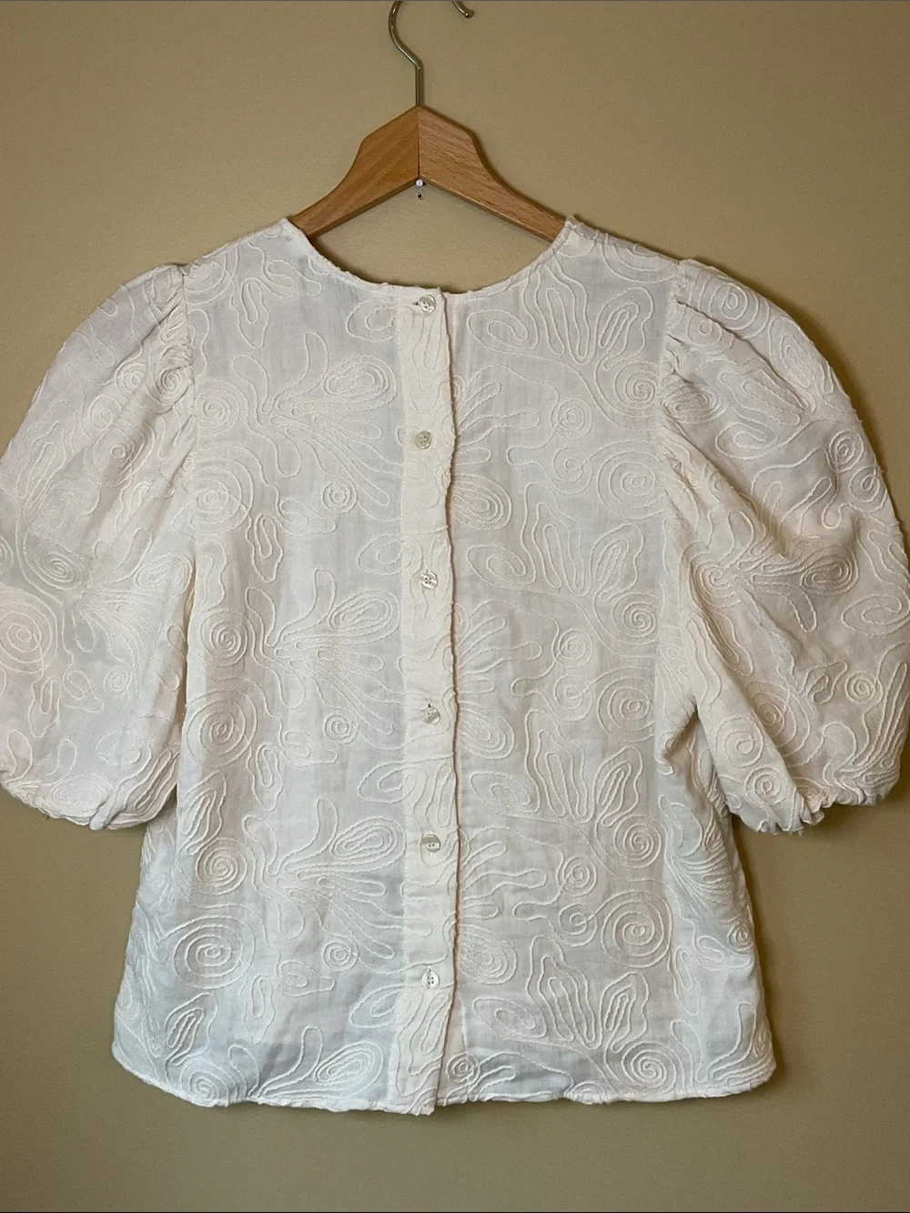 Zara Ivory Embroidered Puff Sleeve Blouse Size M